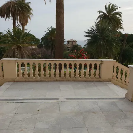 Eden Panorama *